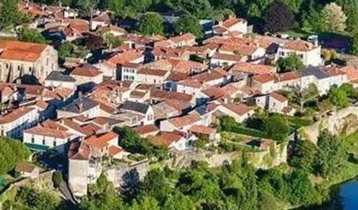 邵阳回乡建别墅为什么一定要选专业乡墅公司